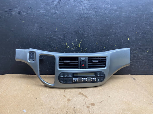 2005 to 2010 Honda Odyssey  Radio Climate Control Dash Trim Bezel Z4473 DG0