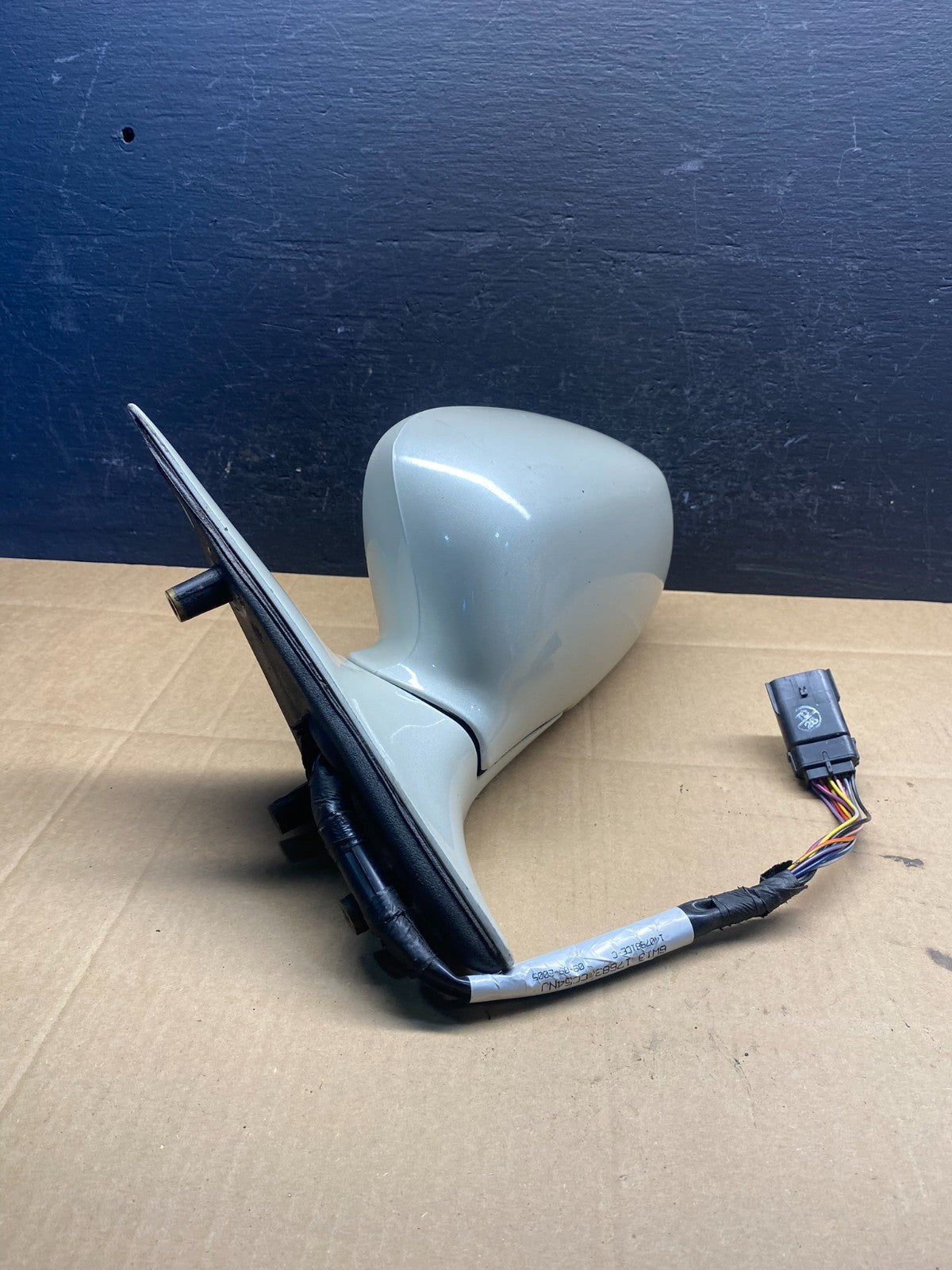 2004 to 2011 Lincoln Town Car Left Driver LH View Heat Door Mirror AD4993 DW1