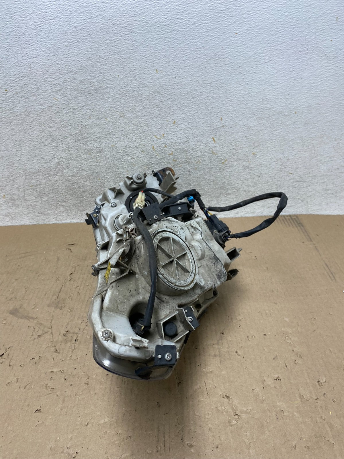 2007-2009 Infiniti G35 G37 Left Driver Hid Xenon Headlight Sedan DEPO AJ2247 DW9