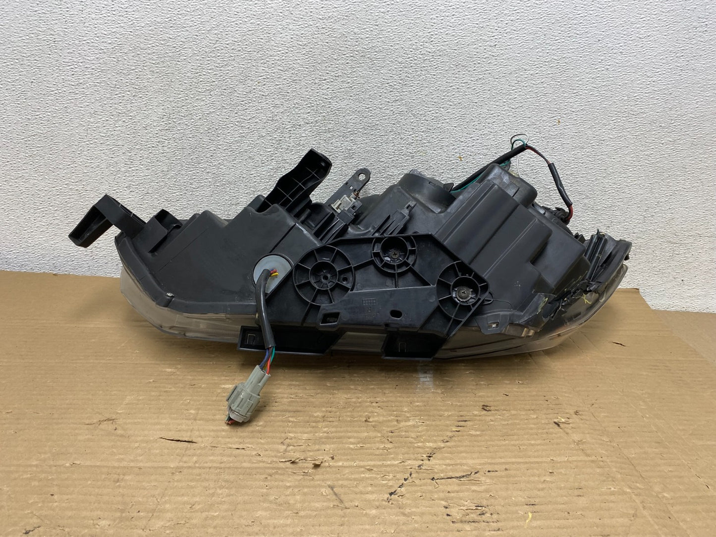 2014 2015 2016 Nissan Rogue Right Passenger RH Halogen Headlight AG9051 DW9
