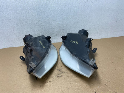 2000 to 2002 Ford Focus Left+Right Set Halogen Headlights AF8333 DW10