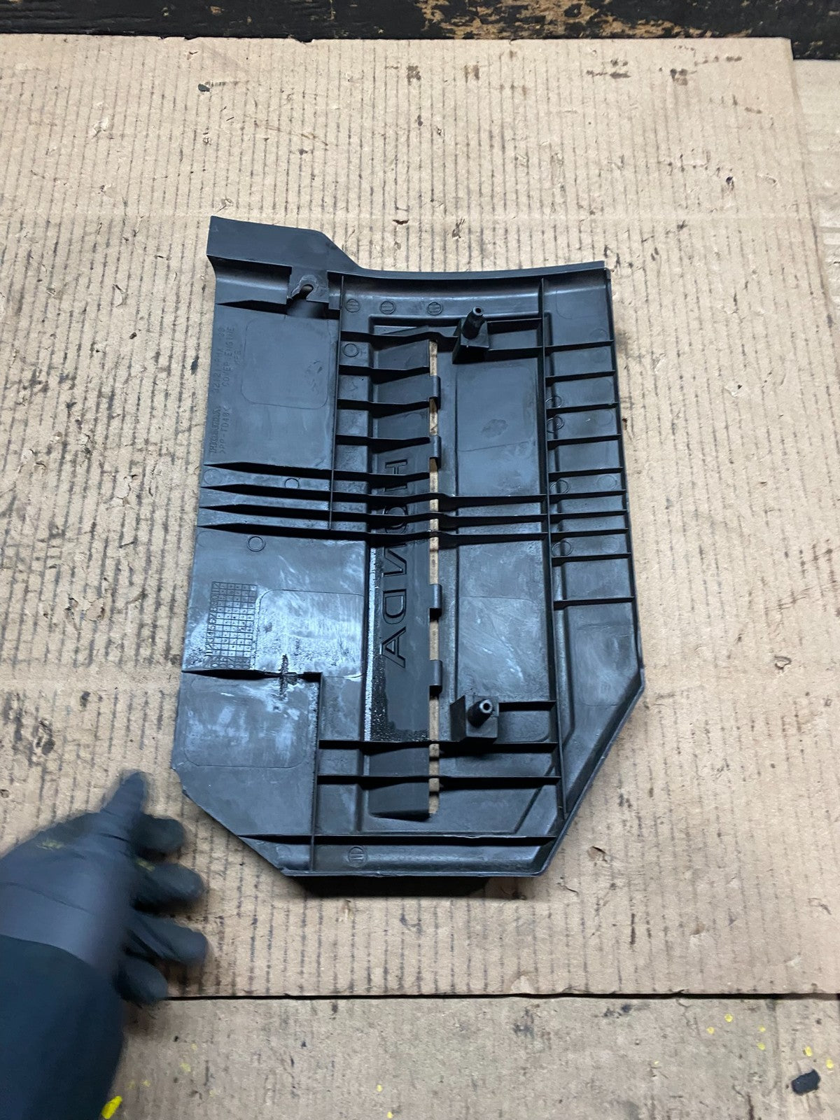 2006-2011 Honda Civic Hybrid 1.3L Engine Cover Trim Panel 32121-RMX-00 w5646 DG6