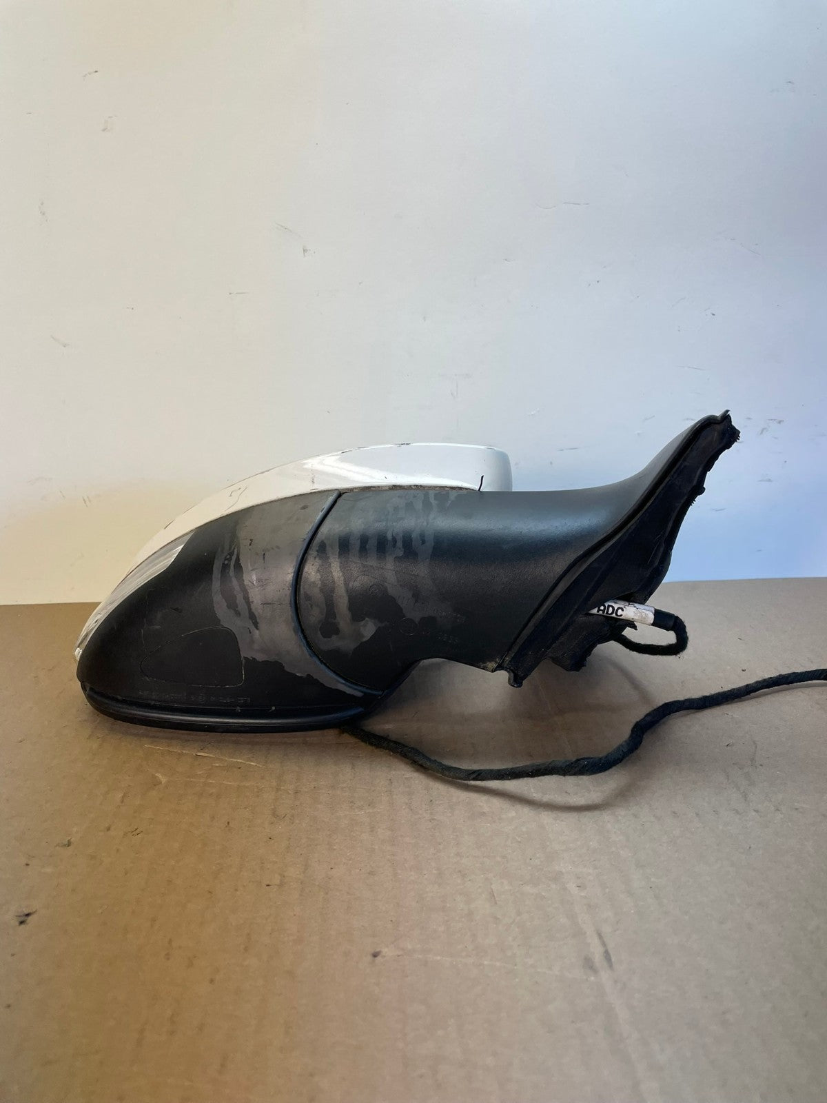 2009 to 2018 Volkswagen Tiguan Right Passenger View Door Mirror AI0732 LK3