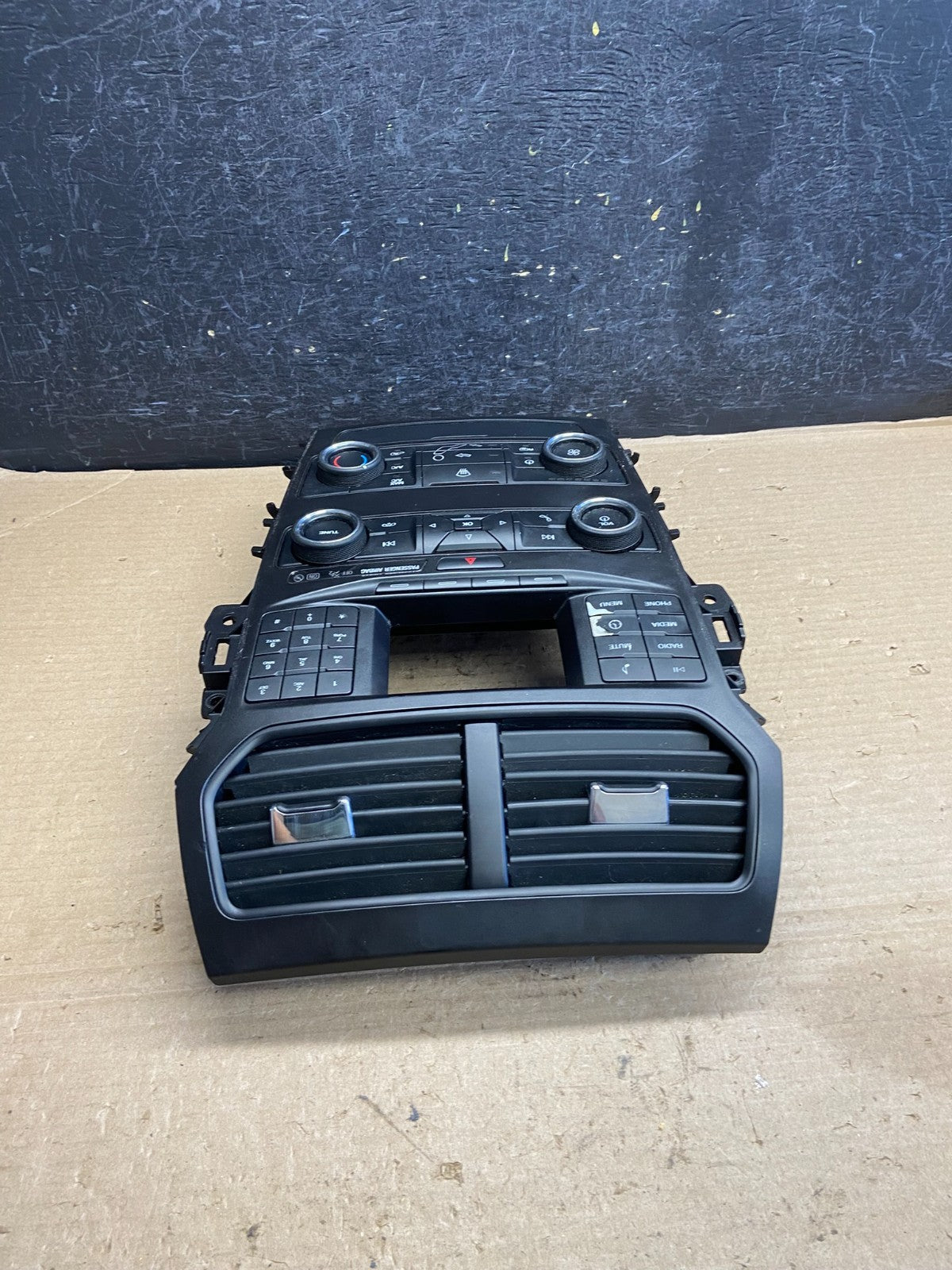 2019 Ford Explorer Radio Climate Control Trim Bezel Panel AH3671 DG3