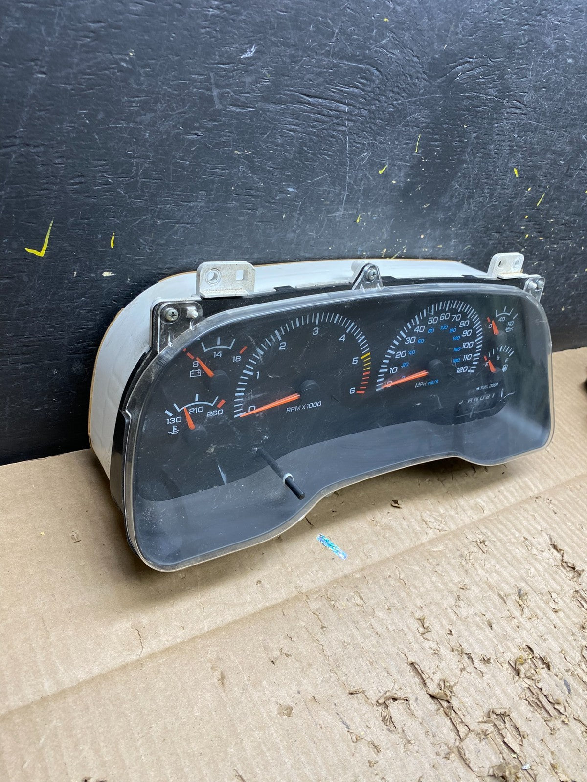 1998 1999 2000 Dodge Dakota Instrument Speedometer Gauge Cluster V7348 DG2