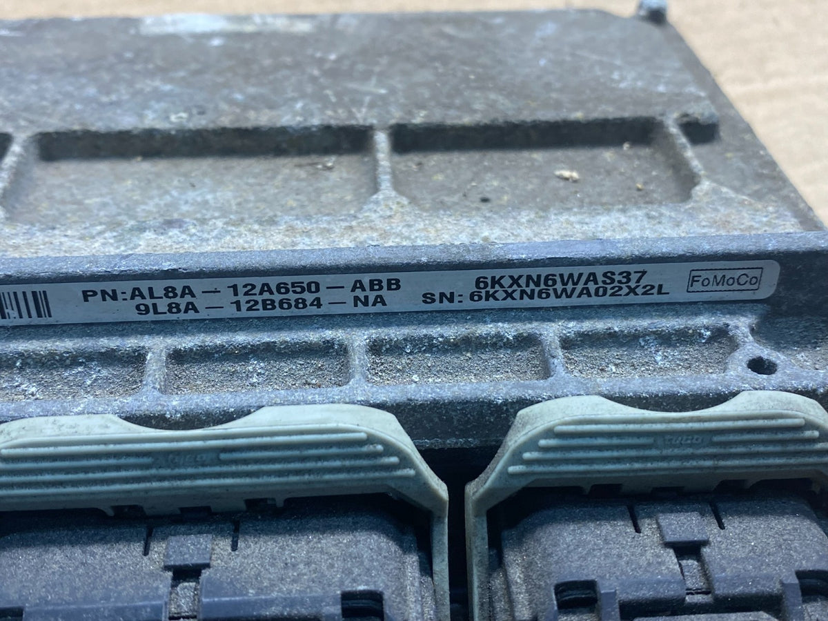 2010 - 2011 Ford Escape 3.0L Engine Control Unit ECU Computer Module AH4851 DW2