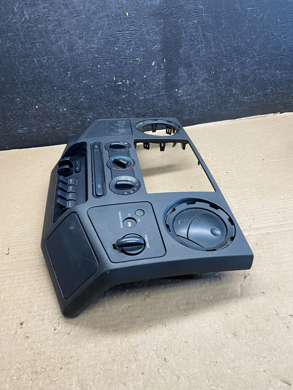 2008-2010 Ford F250 F350 Radio Climate Control Radio Dash Bezel Panel ah3595 DG2