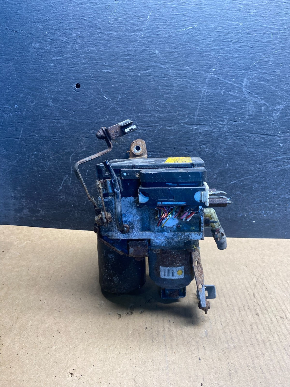 2004 - 2009 Toyota Prius ABS Brake Pump Anti Lock Module AG7221 DG4