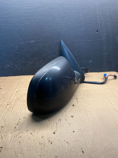 2003-2006 Chevrolet Tahoe Suburban Right Passenger Turn Door Mirror AC7914 DG1
