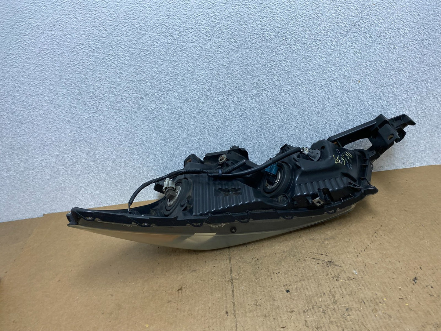 2008 to 2012 Honda Accord Sedan Right Passenger RH Headlight AC3639 DW5