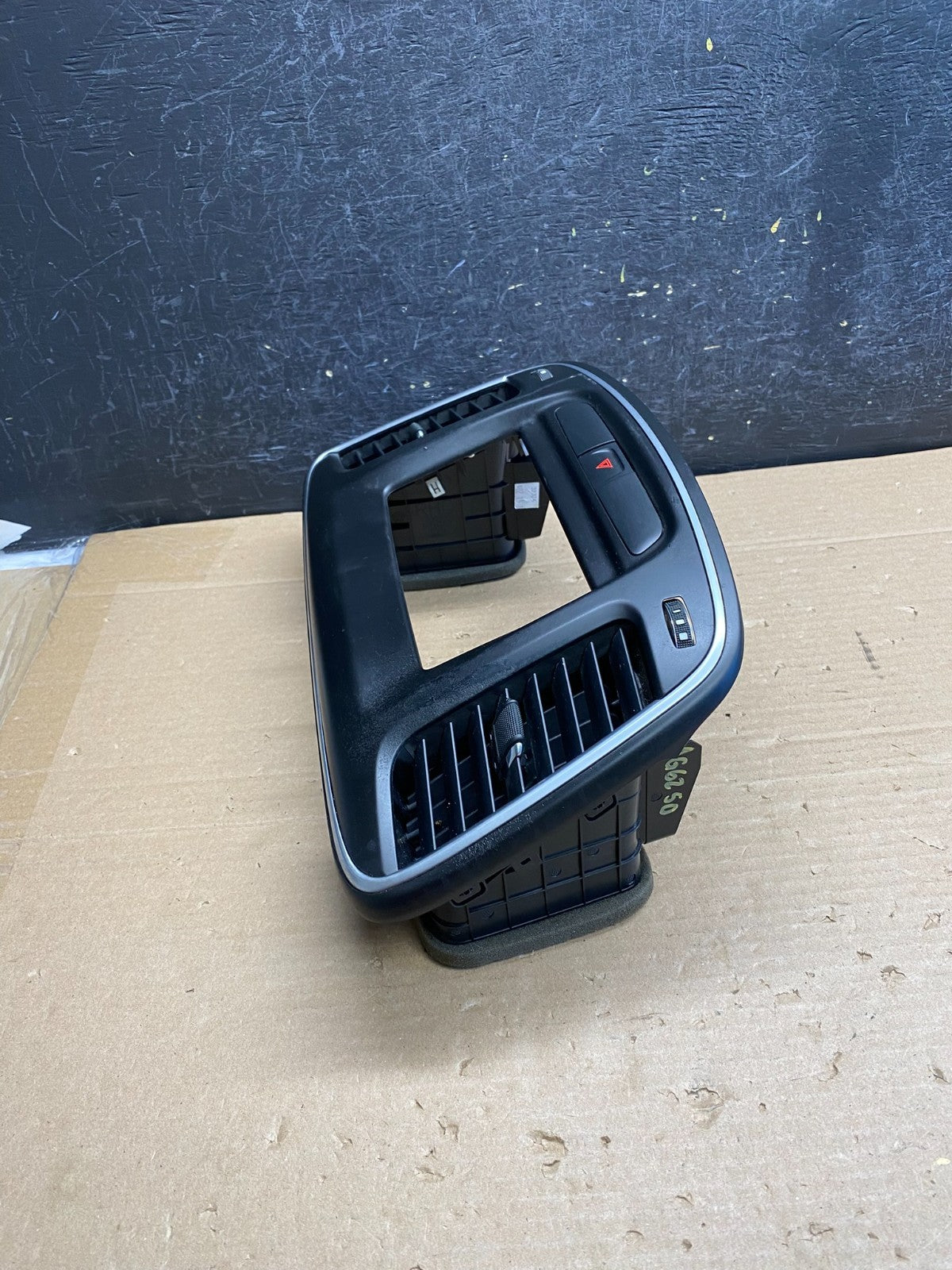 2015 to 2016 Chrysler 200 Radio Dash Bezel Trim Vent Hazard Panel AG6250 DG1