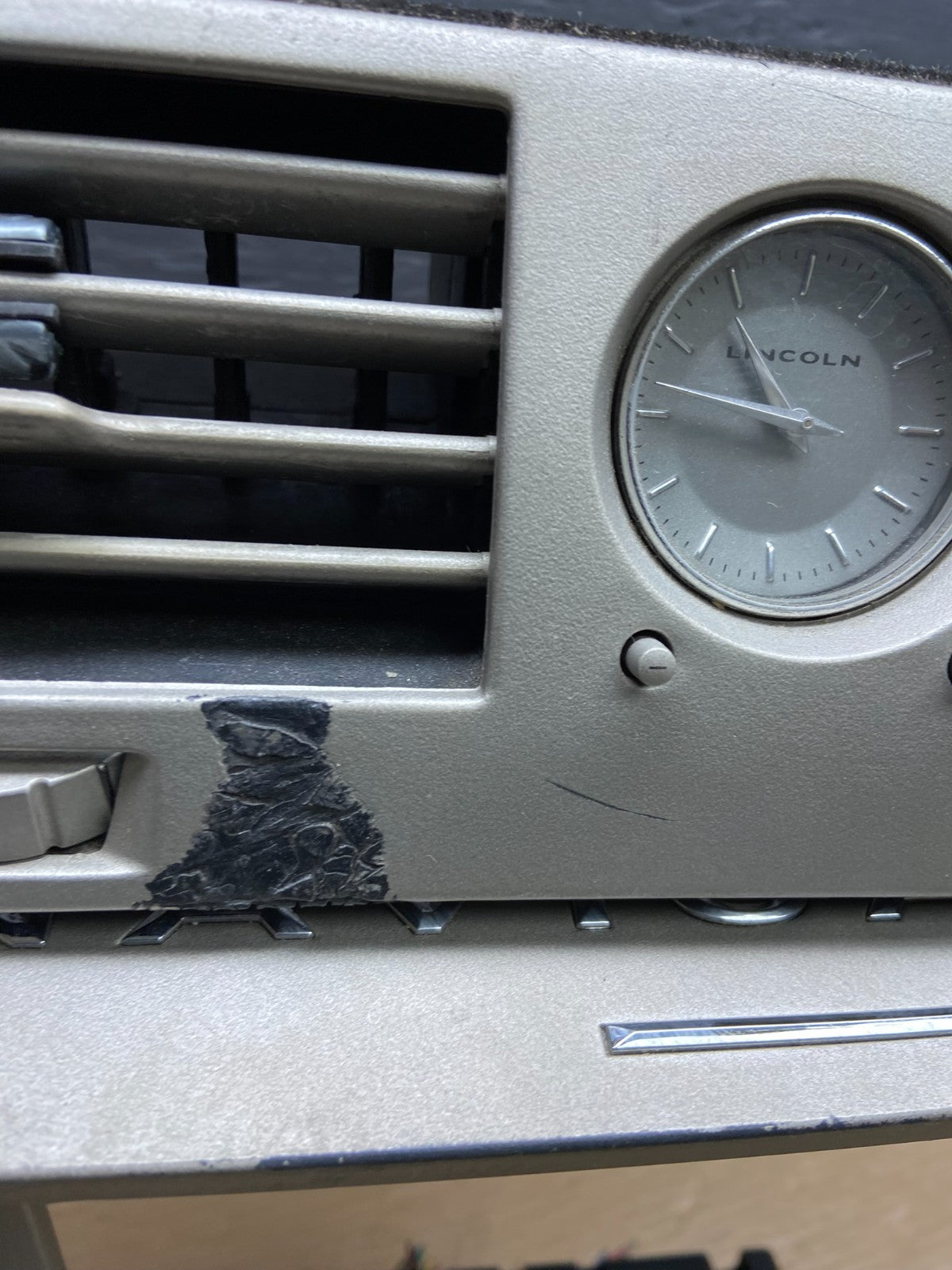 2003 to 2006 Lincoln Navigator Climate Control Bezel Air Vent Dash Trim w2018 DG5