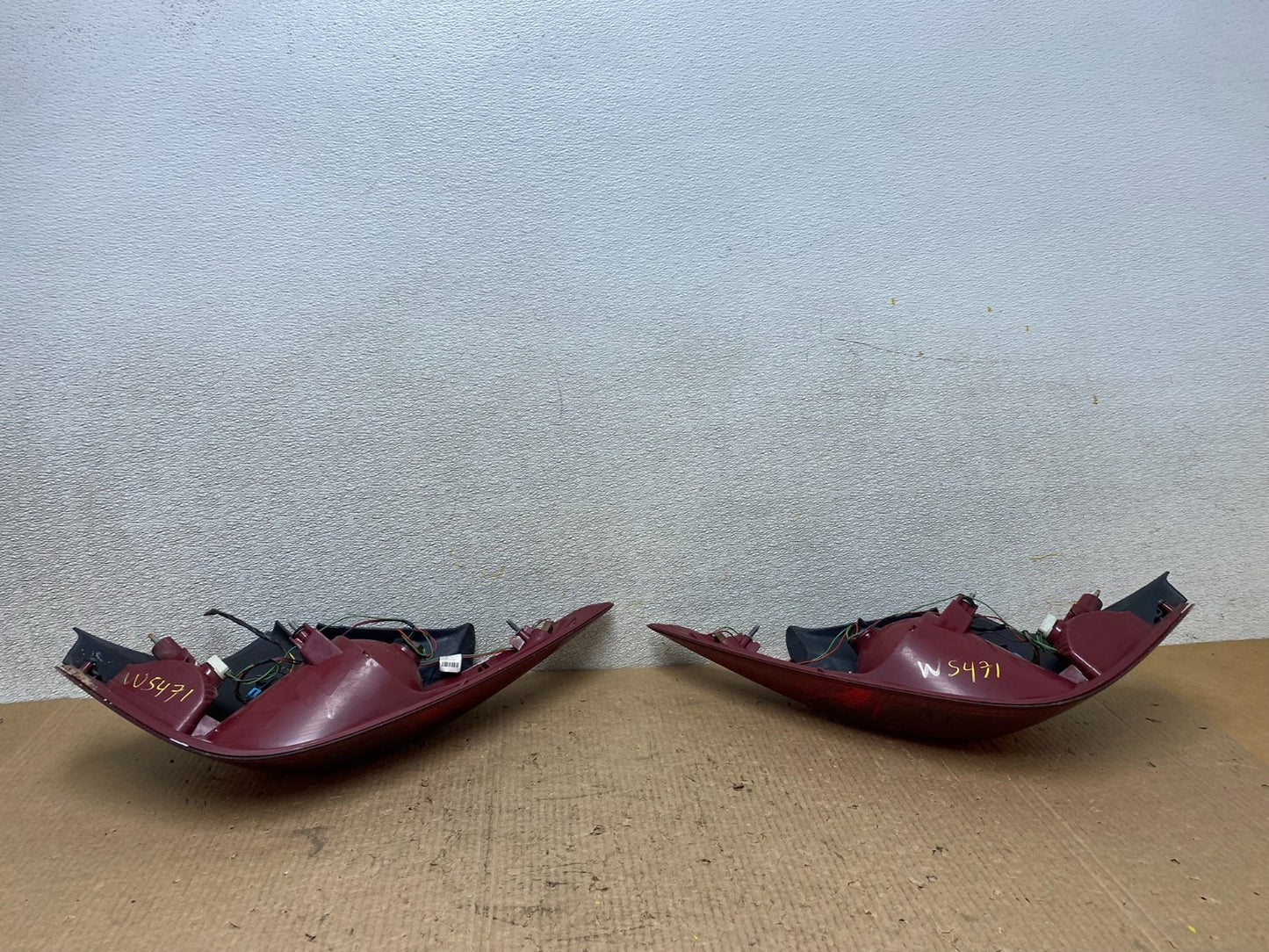 2006 - 2009 Pontiac G6 Coupe Left+Right Side Tail Lights OEM W5471 DW9