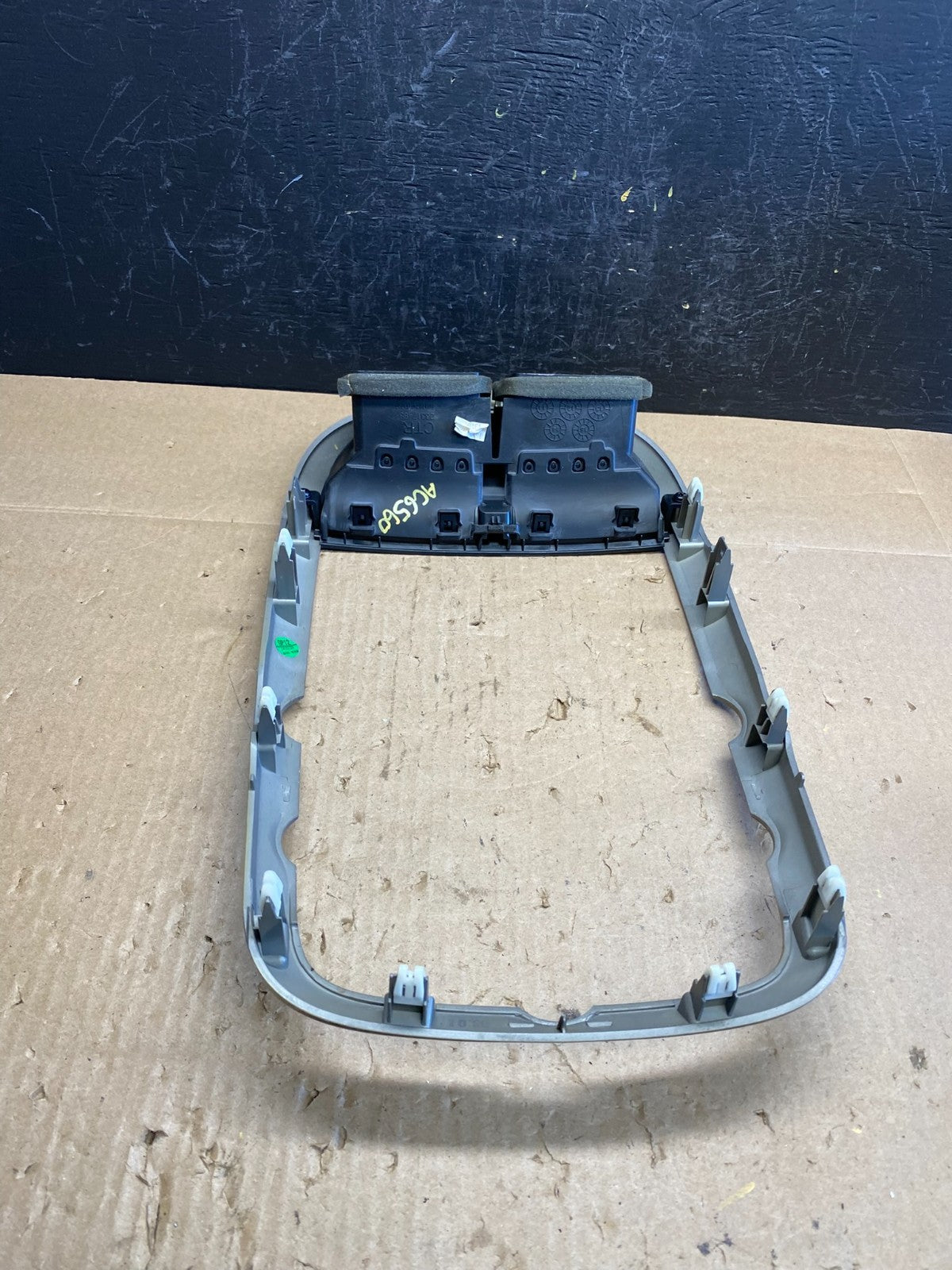 2013-2016 Chevrolet Malibu Center Radio Switch Air Vent Trim Bezel AC6560 DG4