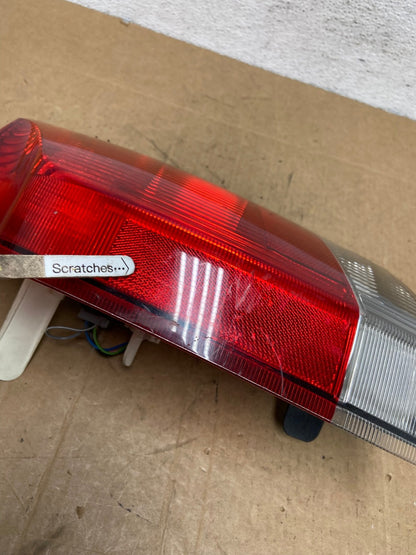 2001 - 2004 Volvo Xc70 V70 Left Driver LH Side Tail Light AD6113 LK3