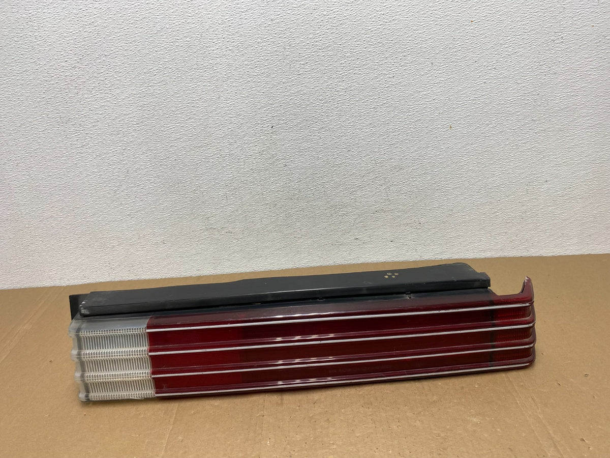 1984 to 1985 Chrysler New Yorker Right Passenger Side Tail Light AC5654 DG0