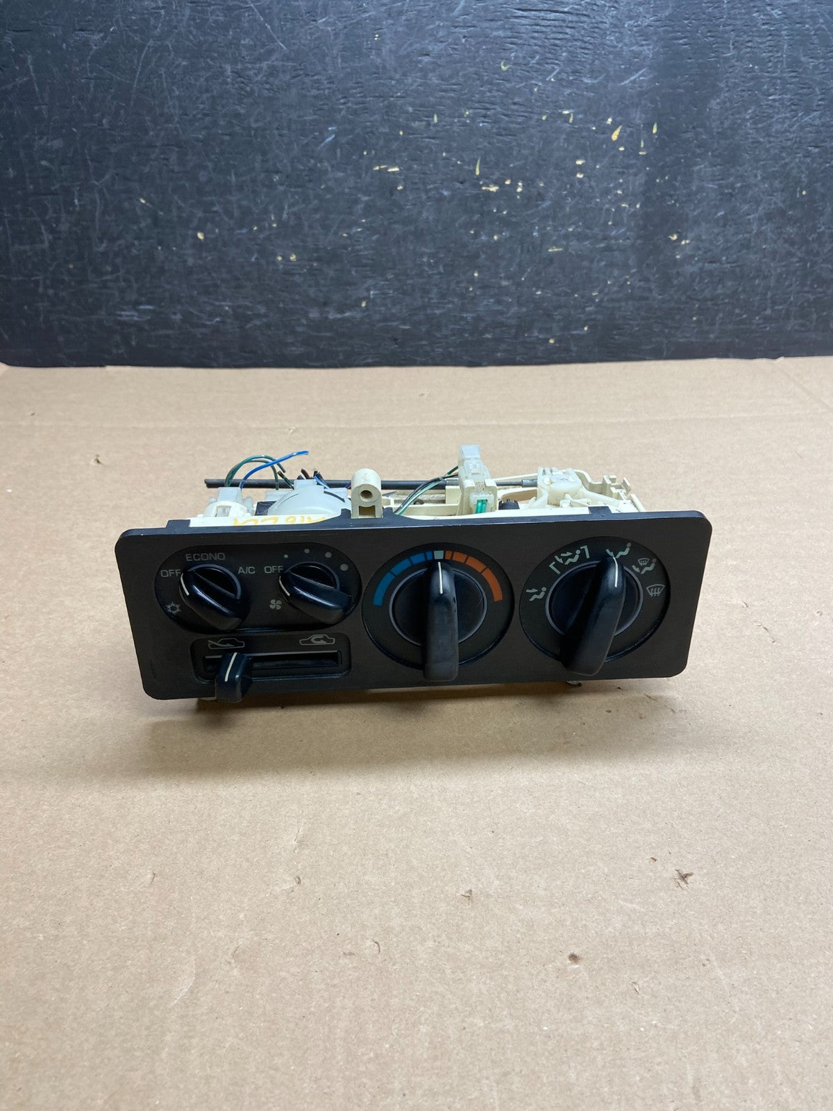 1992 to 1997 Mitsubishi Montero Climate Control Hvac A/C Heater AI6227 DG0