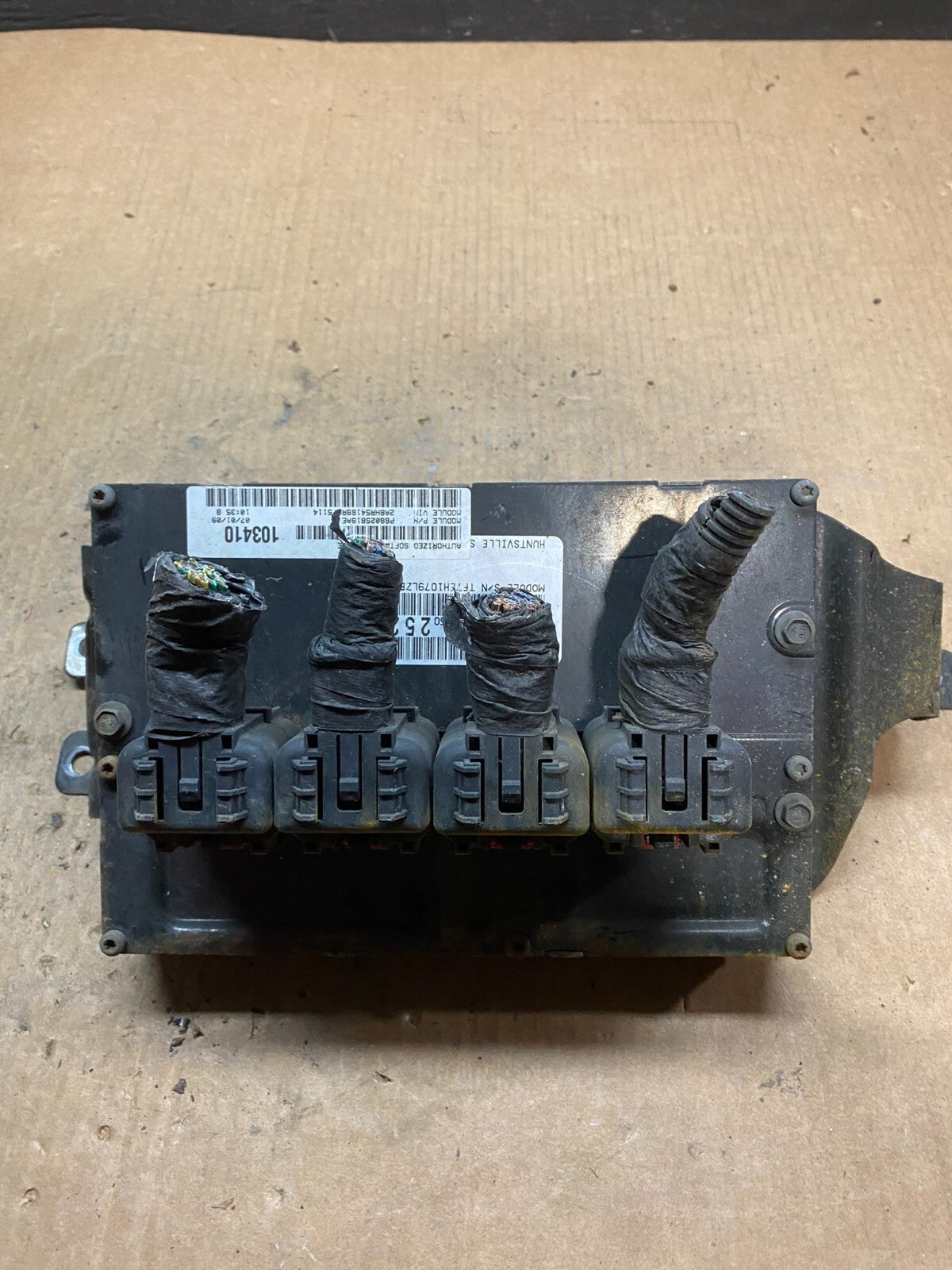 2008 Caravan Town & Country 3.8L Engine Control Computer p68025819ae H5012 PS0
