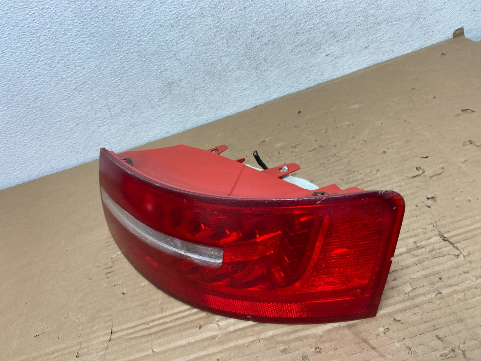 2009 to 2011 Audi A6 Right Passenger Rh Side Tail Light AD4307 DG1
