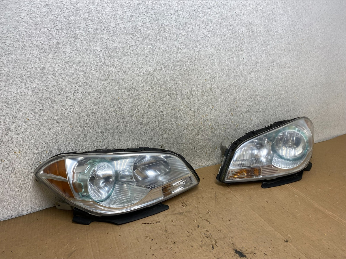 2008 to 2012 Chevrolet Malibu Left+Right Side Set Headlights AI9112 DW2