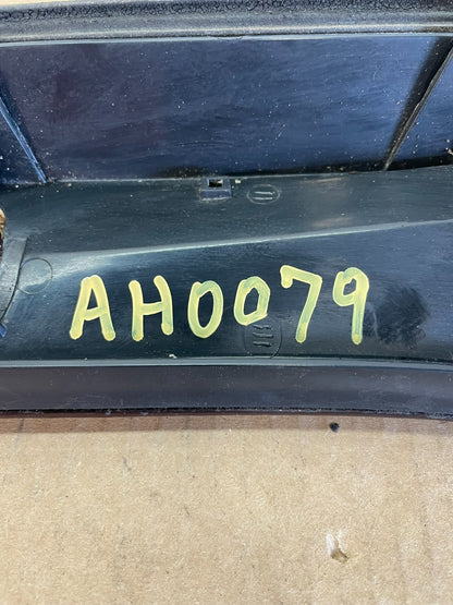 2000 to 2002 Ford Taurus Trunk Rear Center Lid Tail Light Panel ah0079 DG5