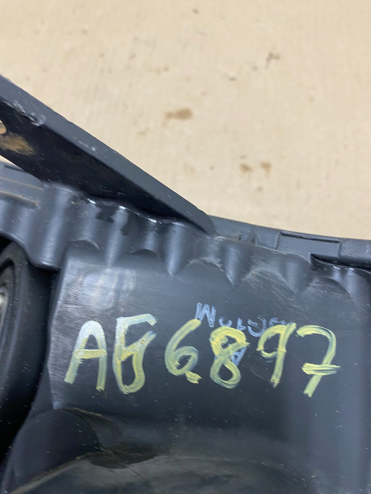 2009 to 2011 Acura TL Headlight Left Driver LH Side Xenon HID AG6897 DW8