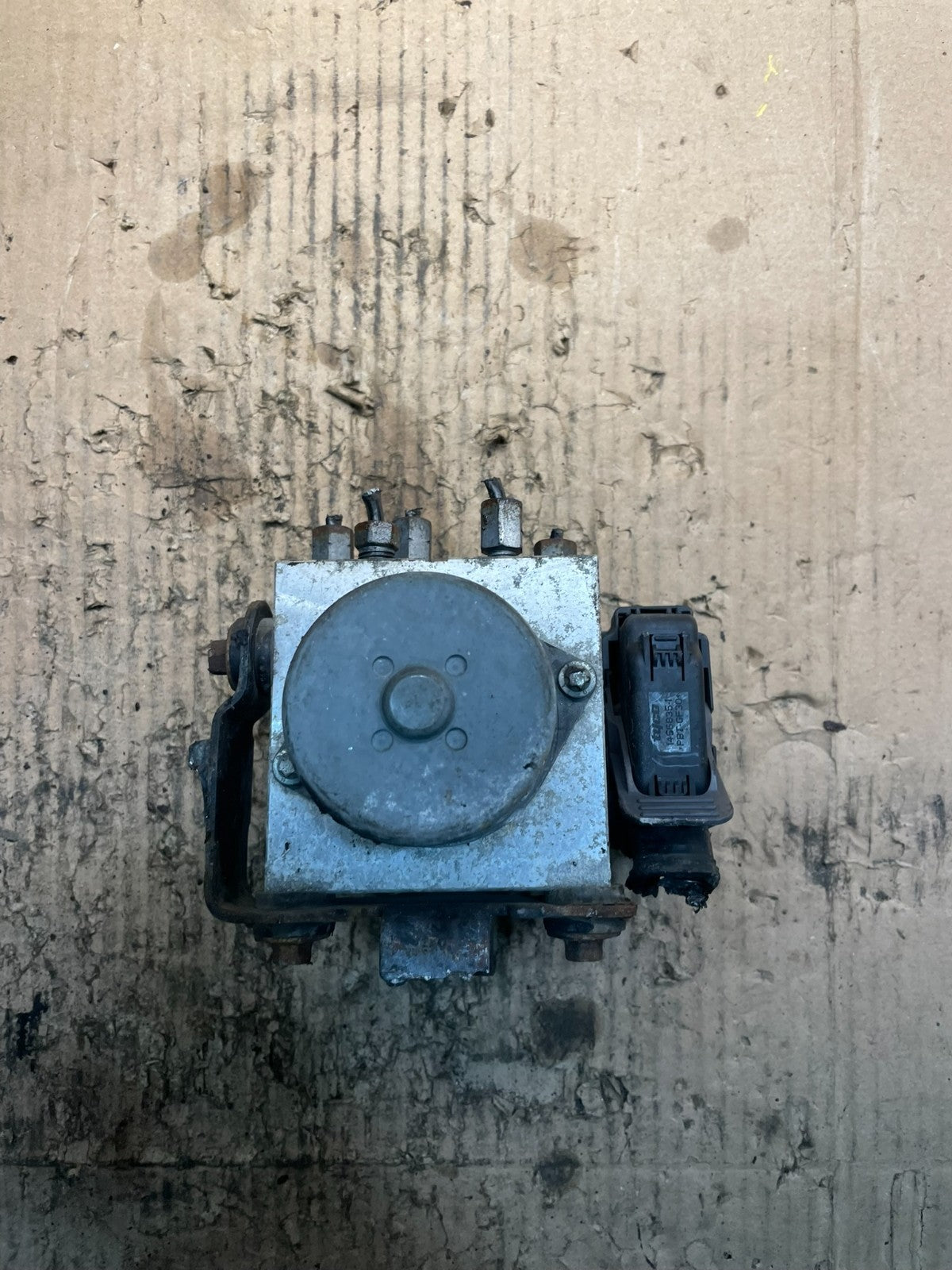 2009 2010 Ford E250 E350 Econoline Anti-Lock ABS Antilock Brake Pump v2292 DG5