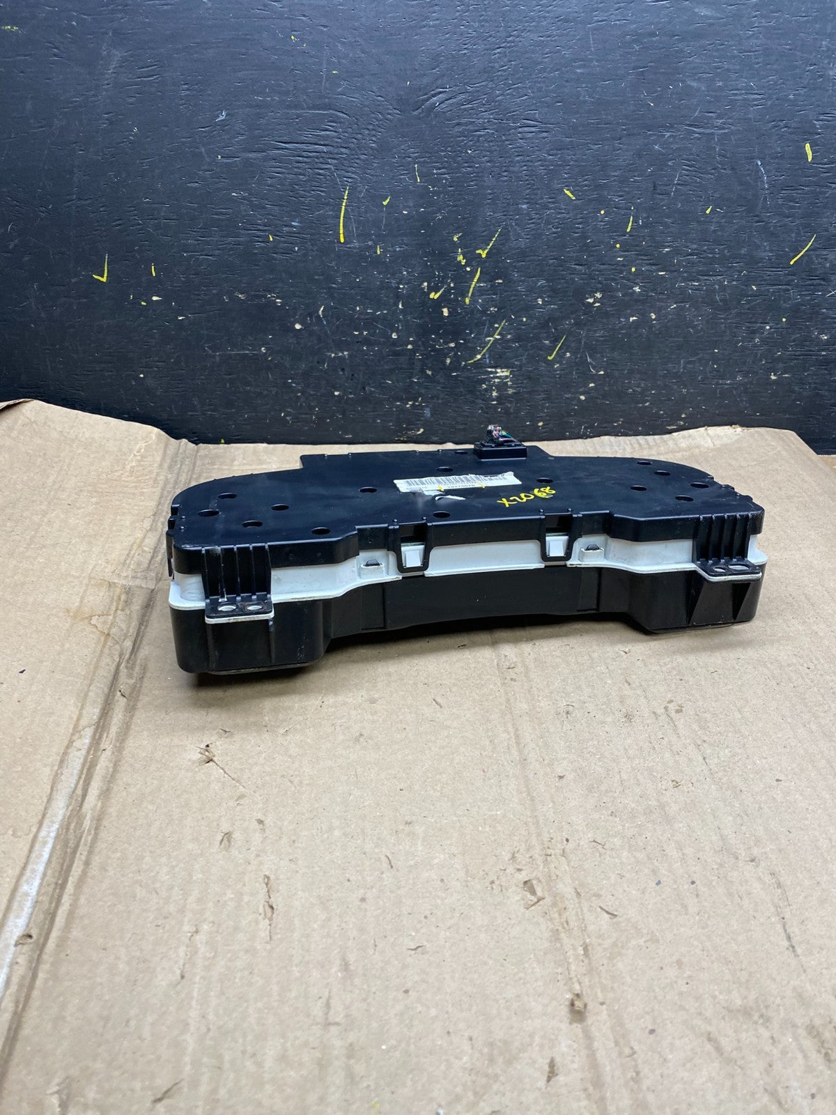 2007 2012 GMC Yukon Tahoe Sierra Speedometer Cluster Gauge Oem Z1598 DG6