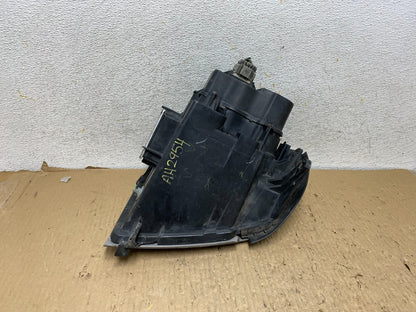 2004 to 2009 Cadillac SRX Left Driver Side Xenon Headlight AH2954 DW8