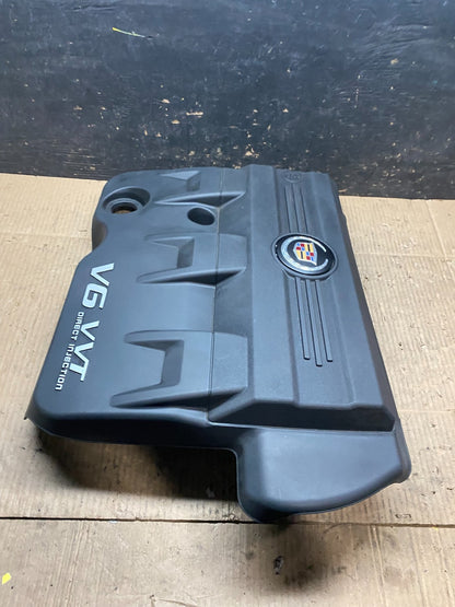 2010 to 2012 Cadillac SRX 3.6L Plastic Engine Cover Shield T9579 DG2