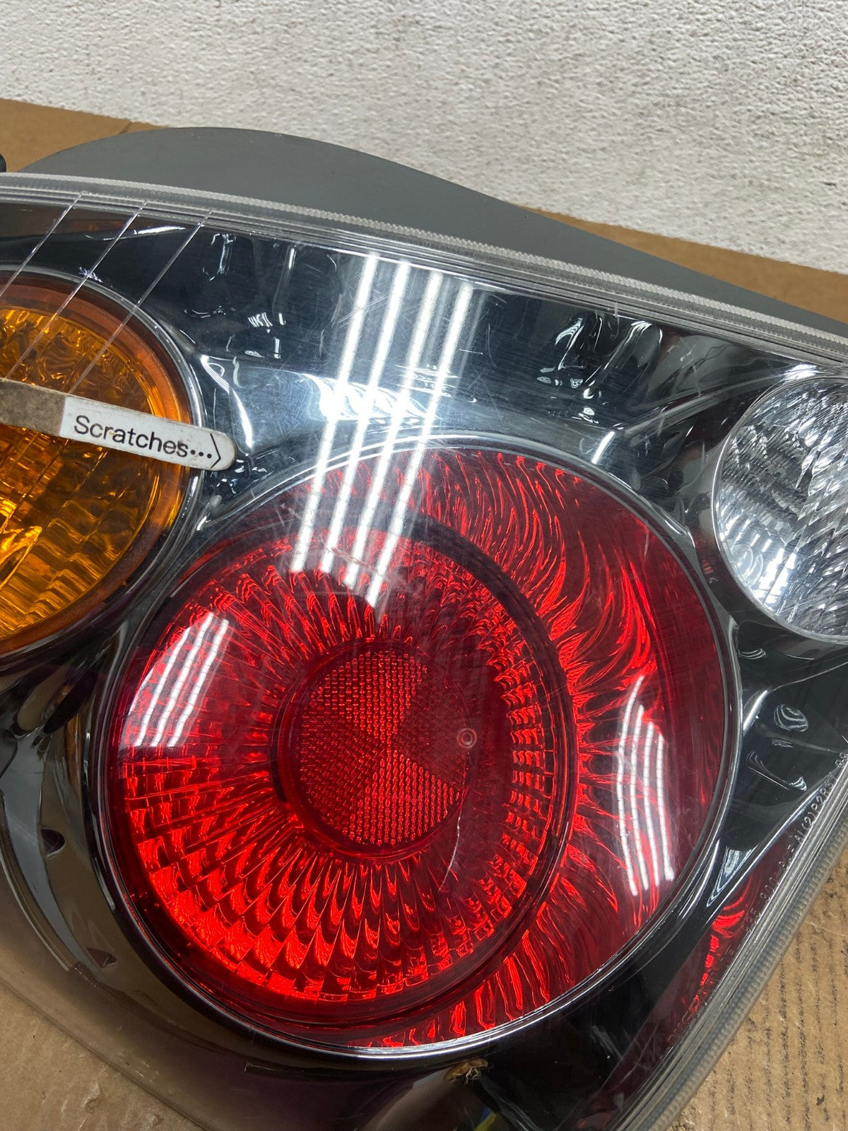 2002 2003 2004 Nissan Altima Tail Light Left Driver Lh Side AE0619 LK3