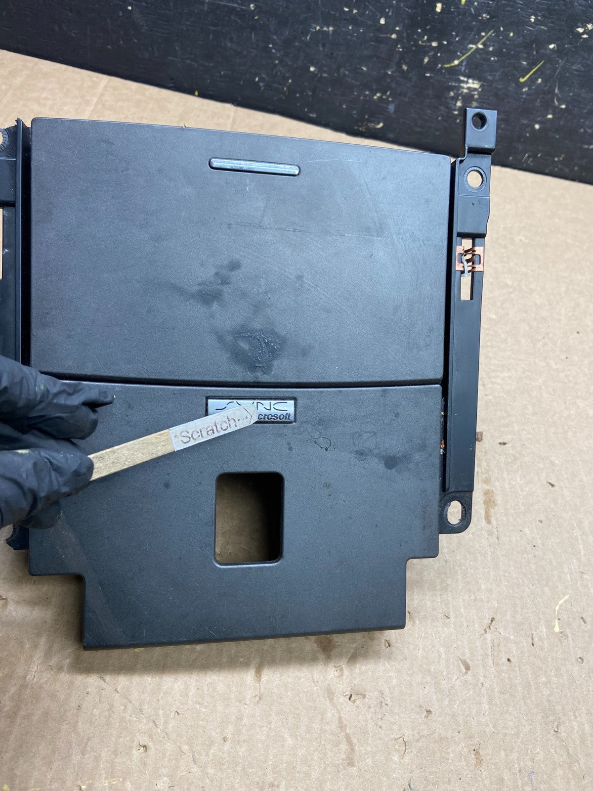2010-2012 Ford Taurus Center Console Storage Trim Bezel OEM y2060 DG2