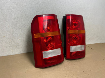 2005 - 2009 Land Rover LR3 Left+Right Side Tail Lights AI2177 LK2