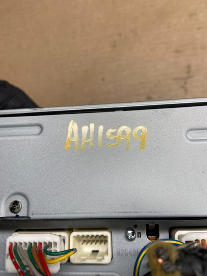 2007 to 2009 Toyota Camry Radio CD Player Climate Control Bezel AH1599 DG6