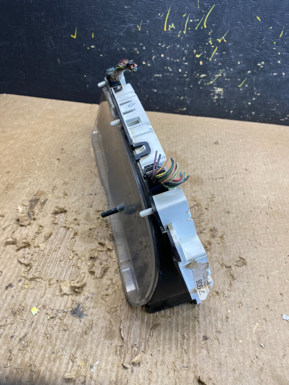 2006 Ford E350 Gauge Speedometer Cluster OEM z9858 DG3