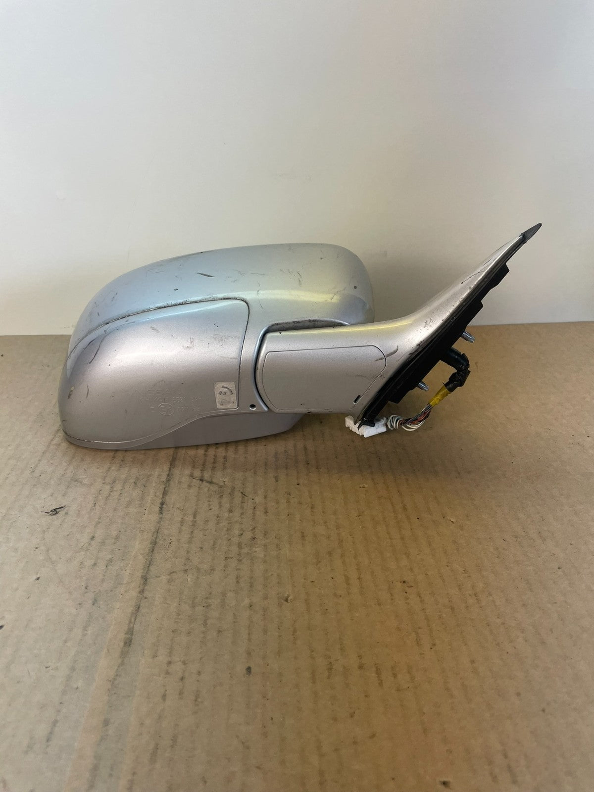2011 to 2013 Infiniti M37 M56 Right Passenger Side View Door Mirror AF5517 DW3