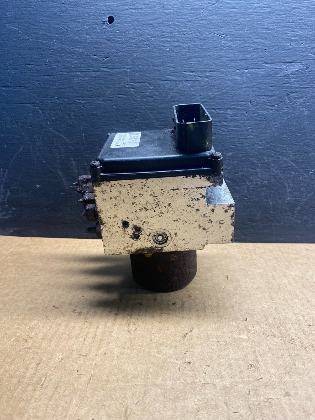 2009 Ford E-150 E150 E250 E350 ABS Anti-Lock Brake Pump Module AC7025 DG2
