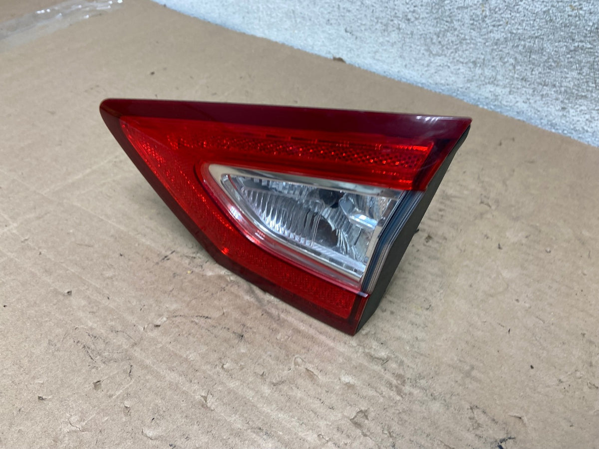 2013 to 2016 Ford Fusion Right Passenger RH Side Tail Light Inner AH9546 LK1