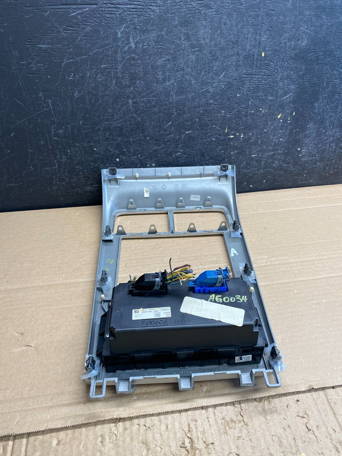 2008-2010 Lincoln MKX Temperature Climate Control Heat Seat Radio Bezel AG00344