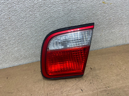 1999 2000 Mazda Millenia Right RH Side Inner Tail Light Oem Y6770 DG0