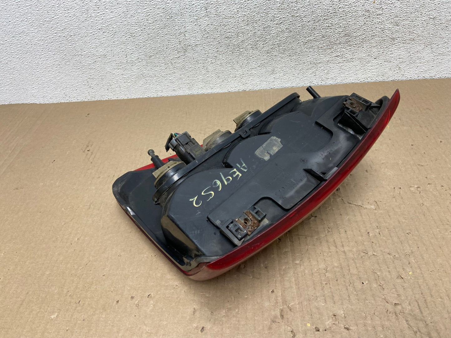 1999 - 2004 Jeep Grand Cherokee WJ Left Driver Lh Tail Light AE9652 LK6