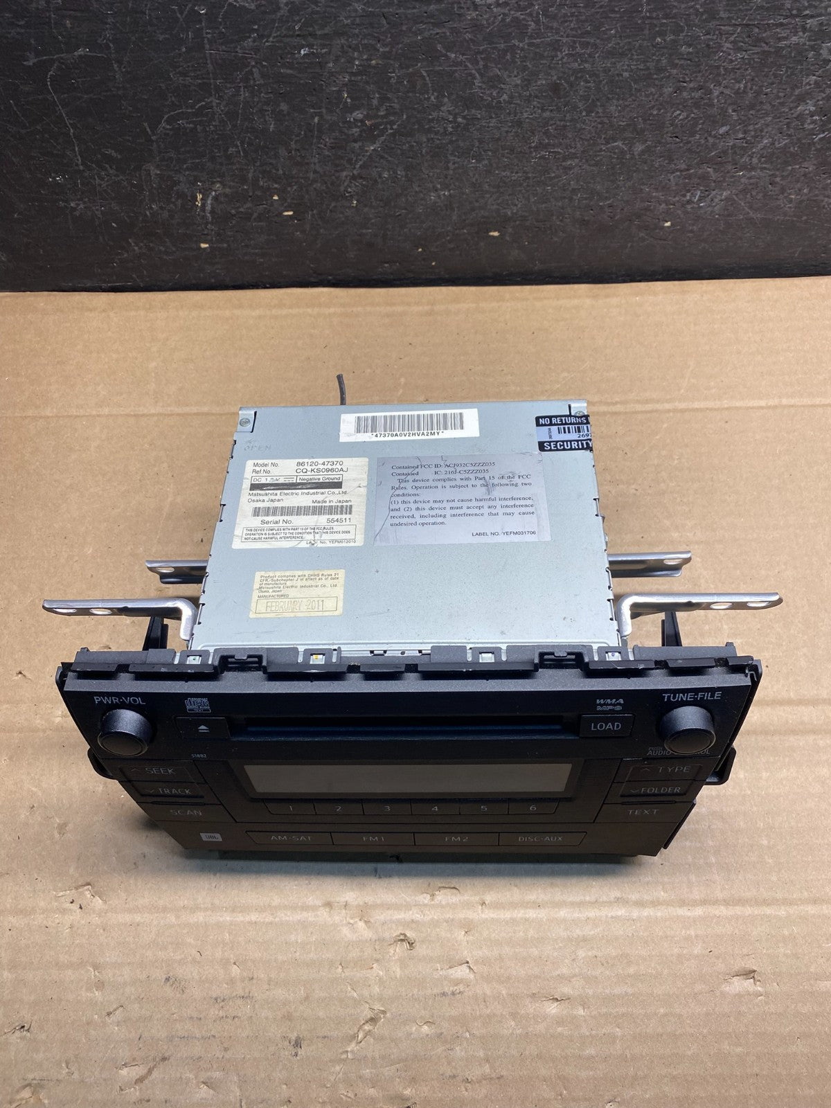 2010 to 2011 Toyota Prius Radio Stereo Receiver Aux Disc CD Player AG3791 DG3