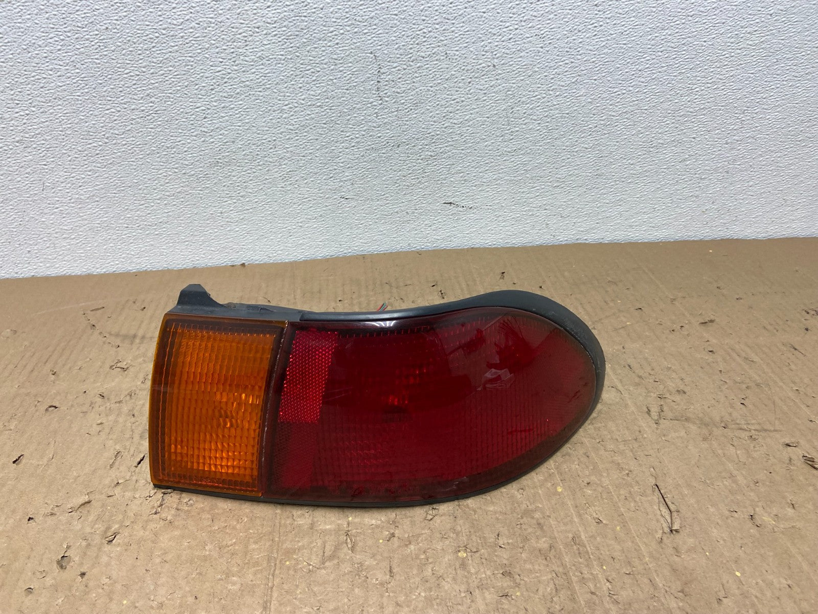 1995 to 1999 Nissan Sentra Left Driver LH Side Tail Light AC0274 DG0