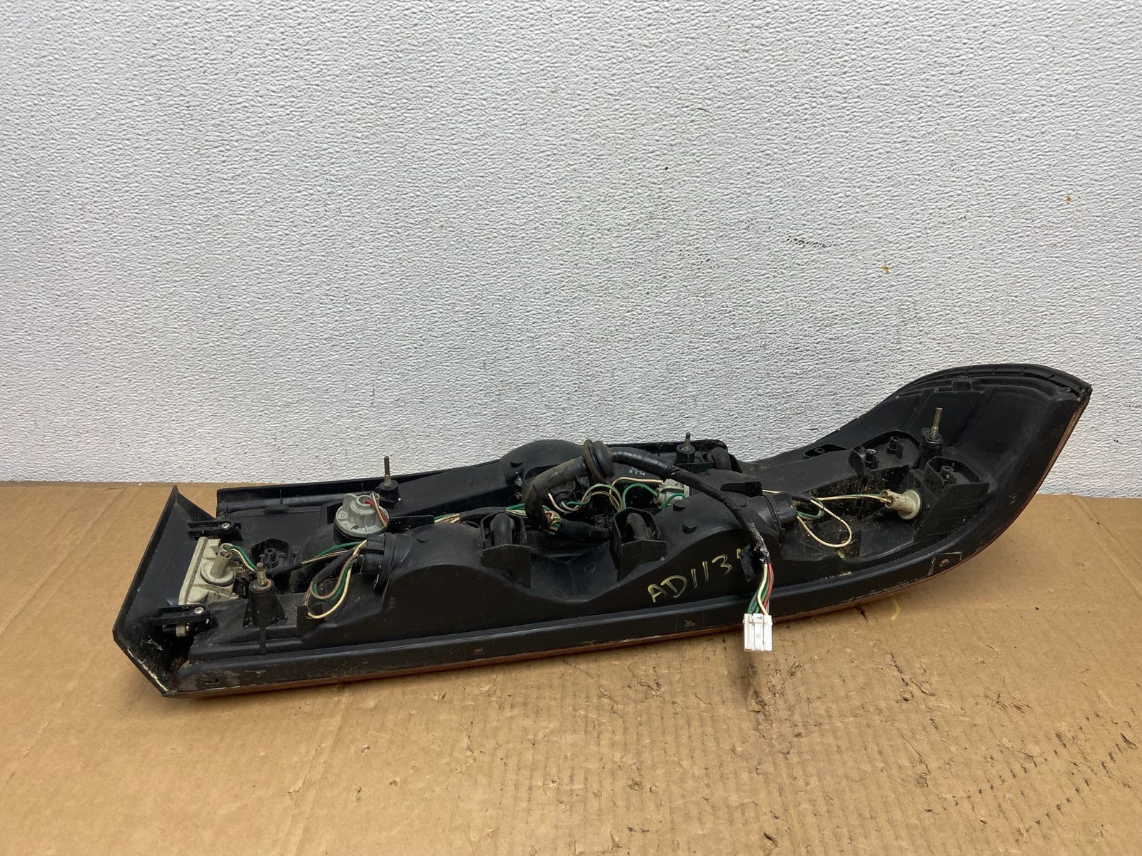 1992 to 1994 Lexus ES300 ES330 Left Driver Side Tail Light ad1134 DG8
