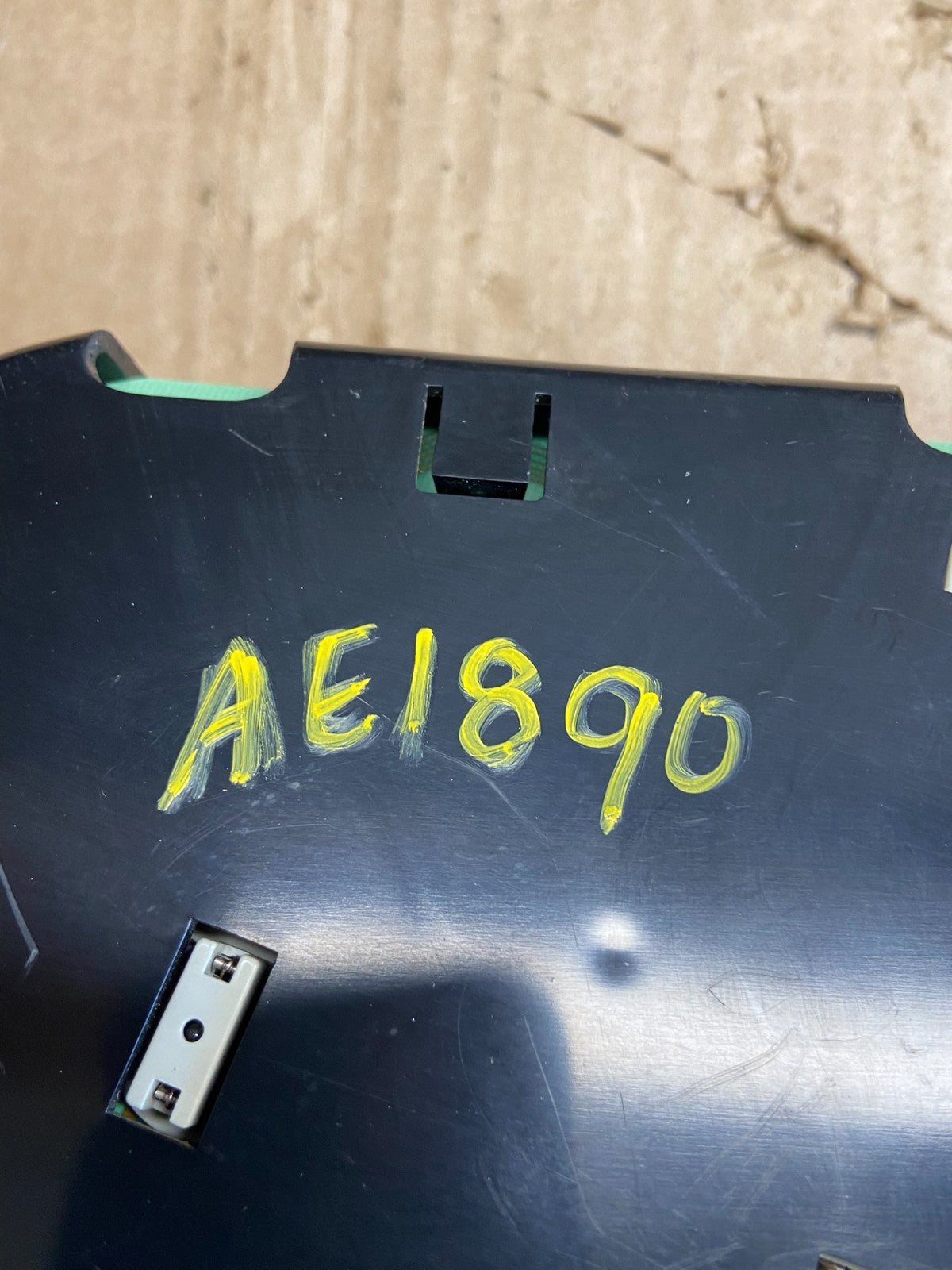 1999 to 2002 Chevrolet Silverado Sierra Cluster Gauge Speedometer ECM ae1890 DG6