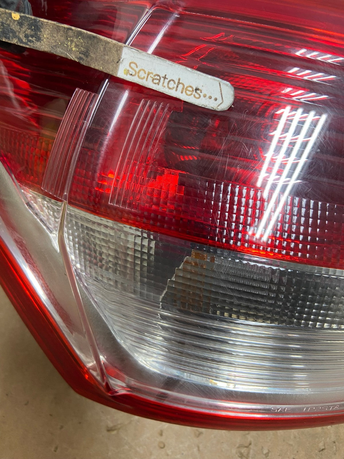 2013 to 2016 Ford Escape Left Driver LH Side Tail Light AI3627 LK3