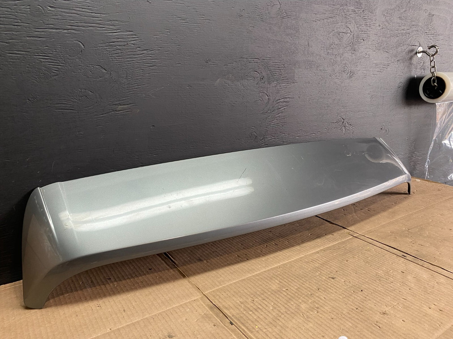 2003 to 2006 Porsche Cayenne Rear Spoiler Third Brake Light Wing OEM C9741 DG11