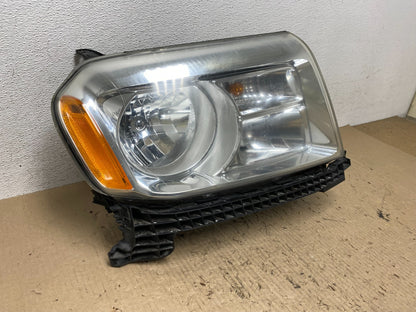 2013 to 2015 Honda Pilot Right Passenger RH Side Halogen Headlight AF7247 DW2