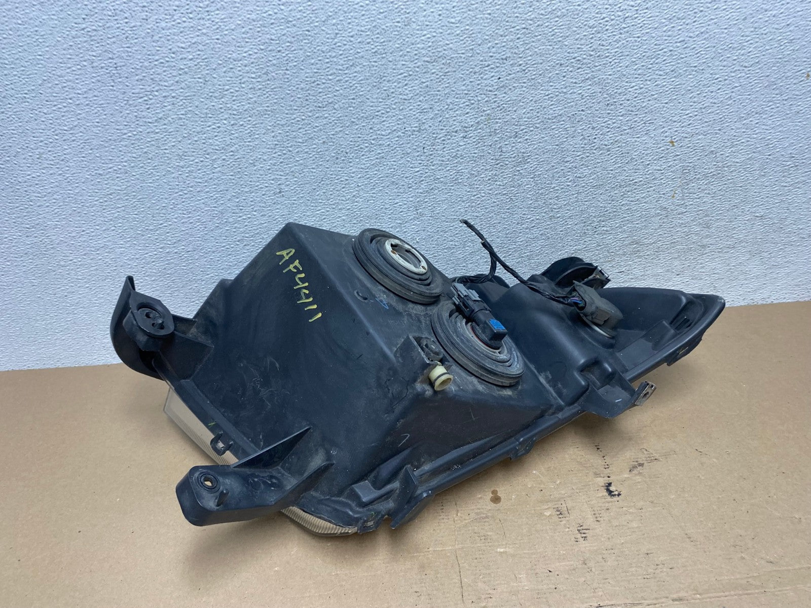 2007 2008 2009 2010 Ford Edge Headlight Left Driver Halogen DEPO AF4411 LK4