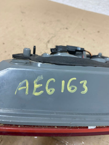 2013 to 2018 Ford Taurus Left Driver Lh Side Tail Light Inner AE6163 LK6